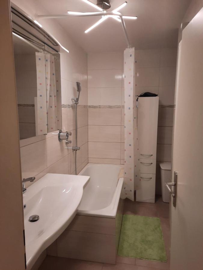 Moderne 3Zimmer Wohnung, In Koenigsbrunn Bei Augsburg Eksteriør bilde